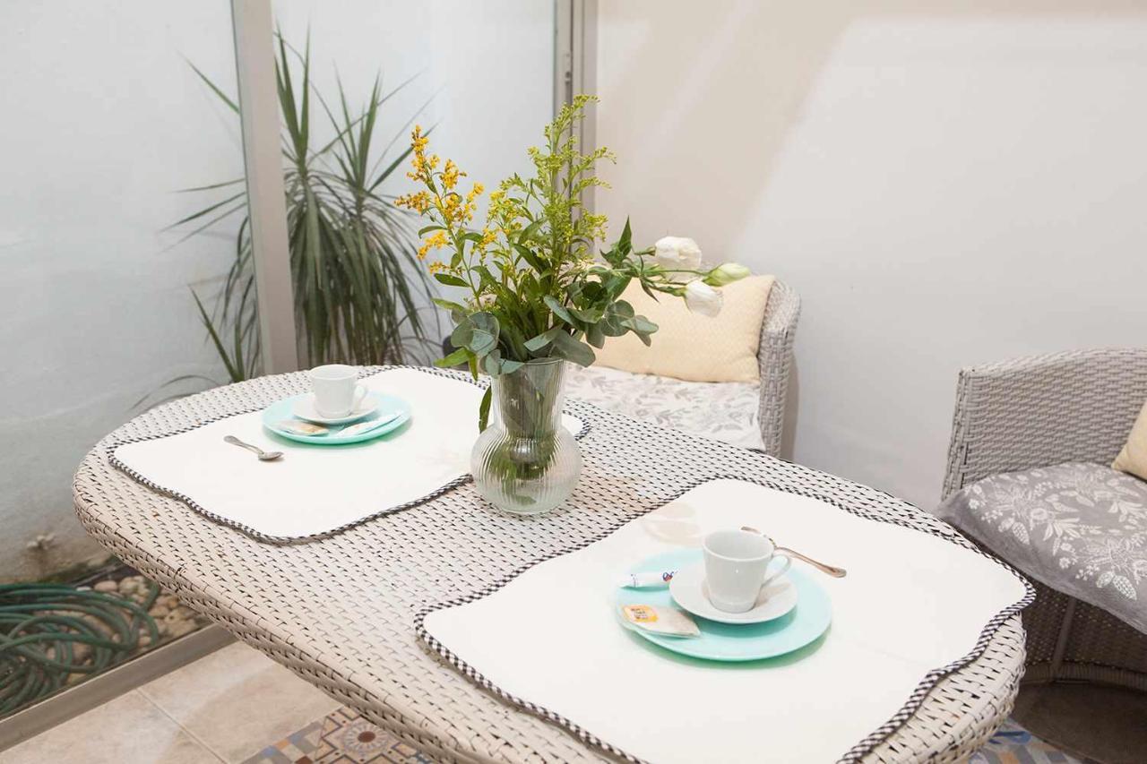 Charming Apartment With Pool And Garage Sewilla Zewnętrze zdjęcie